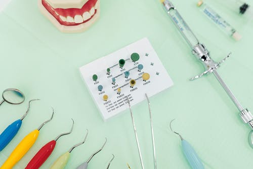 重庆句容洗牙正规诊所与价格参考，如何选择靠谱牙科