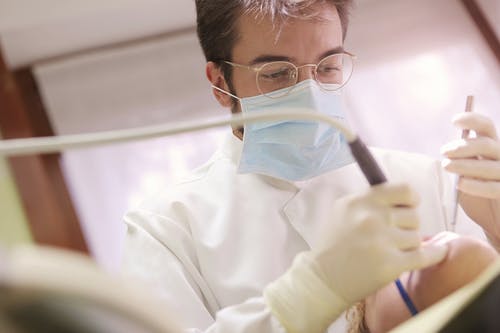 槟榔口腔炎症的药_吃槟榔口腔内壁痛_口腔嚼槟榔发炎用什么消炎